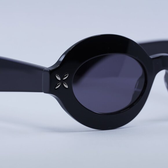 ?️ New Azzedine Alaïa AA0059S 001 Sunglasses - Black Frame, Grey Lenses